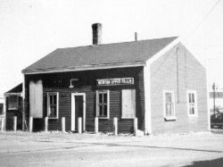 Newton Upper Falls Station