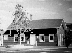 Newton Upper Falls Station